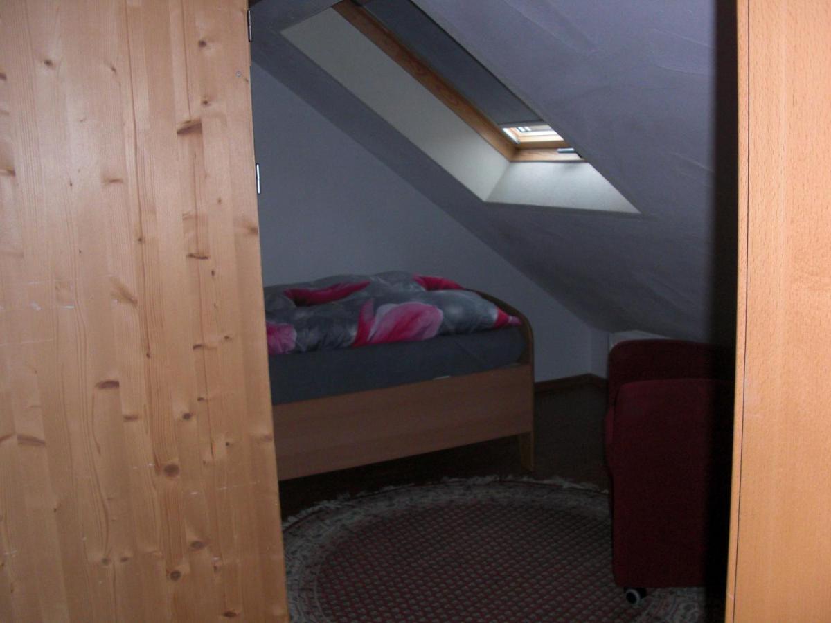 Ferienwohnung Roswitha In Blieskastel Biesingen 外观 照片